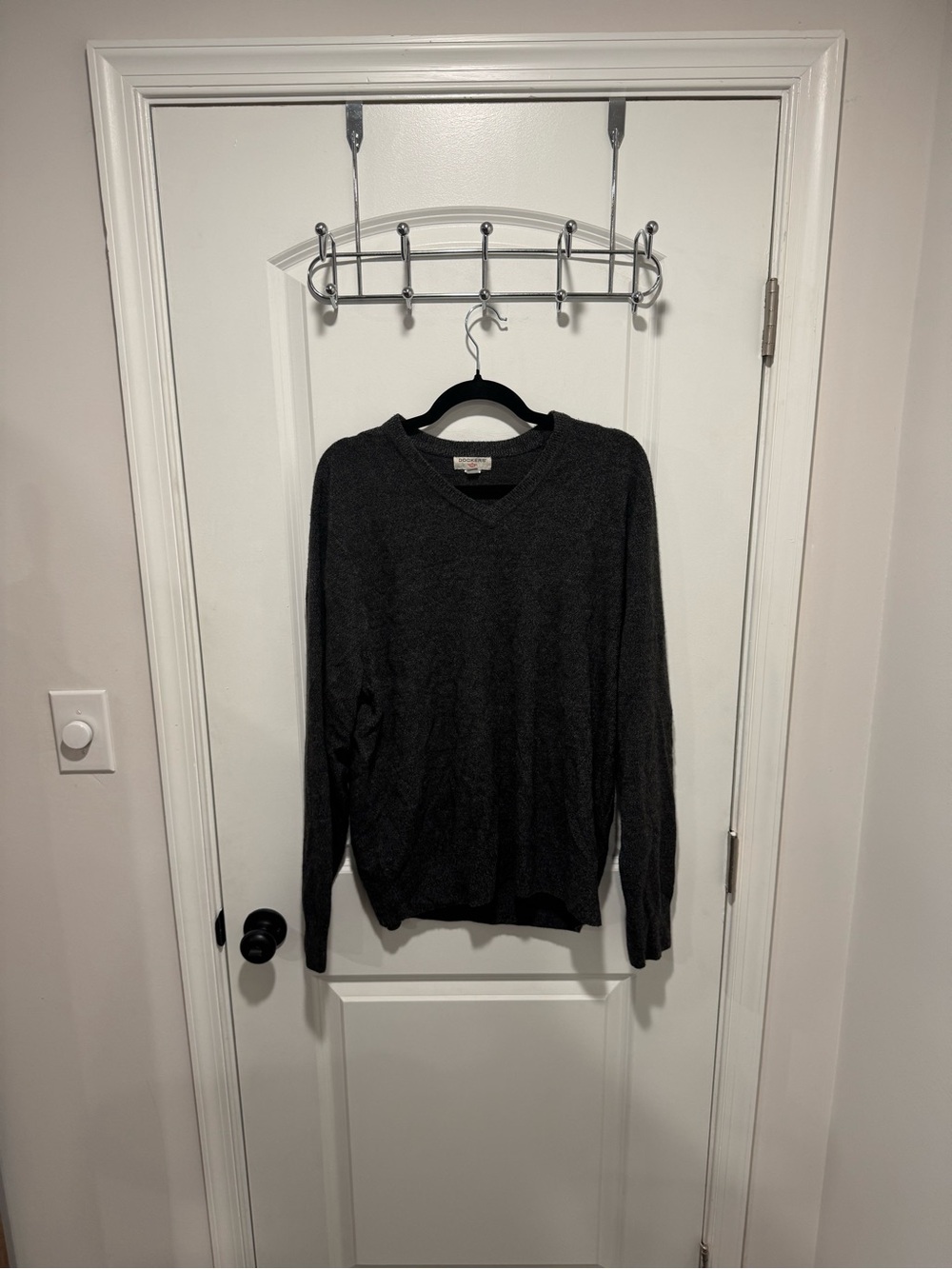Dockers Men’s Dark Charcoal V-Neck Sweater